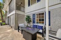 NEW Designer Coastal Retreat and Walk to Redfern - Chambres d'hôtes Saint Simons Island