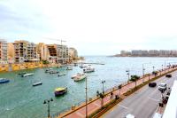 BnBNova - Saint Julian's Seafront 2BR 2BA with Terrace - B&B San Julian's