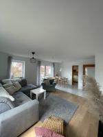 schöne Ferienwohnung - B&B Meckenbeuren