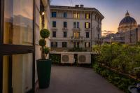 THE GRAND VIEW front of Saint Peter - B&B Roma