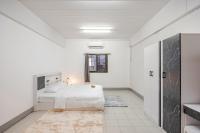 Modern Old City Stay Step to Temples Tha Phae Gate - Bed and Breakfast Chiang Mai