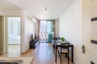 Luxury SkyFloor OnNut BTS 40sqmt Gym Pool Netflix - Bed and Breakfast Bangkok