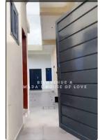 Mada's House F H L - B&B Abomey-Calavi