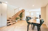2 Bedroom Apartment Darlinghurst with Patio Access - B&B Sídney
