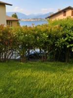 BELLAVISTA LAKE VIEW apartment with PRIVATE GARDEN - B&B Baveno