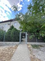 Fiore Rooftop Terrace Apartment - B&B Debrecen
