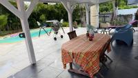 Studio piscine centre Gosier - Bed and Breakfast Le Gosier