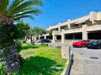 Fronte mare con terrazza panoramica, piscina e garage - Marina degli Aregai - B&B Santo Stefano al Mare