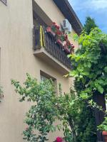 Apartments FAMILY & FRIENDS -free parking - B&B Sarajevo
