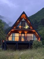 Horizon Mestia - Premium Chalets With Panoramic Views - Bed and Breakfast Mestia