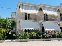 Riverside Rooms Ammoudia - B&B Ammoudiá