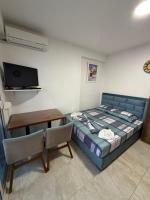 Apartment 5 Qerret Albania - Bed and Breakfast Golem