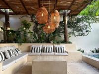 Boutique Private Villa in Hotel Zone - Pool & Outdoor Living - Chambres d'hôtes Cancún