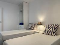 PISO EN PLAZA DE ESPAÑA Y PLAYA DE LA COLONIA - B&B Águilas