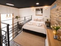 Designer Luxury Loft & Deak Square Next to Dohany Street Synagogue - B&B Budapest