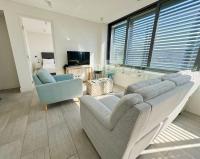 Bondi Beach Escape, Steps to Sand & Cafe - B&B Sídney