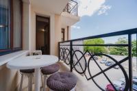 Comfort Family Apartment with Large Living Room - Ferienwohnung Goldstrand
