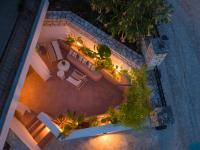 Nest In The Yard - Bed and Breakfast Párga