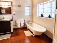Quiet Mountain Country House - B&B Hekpoort