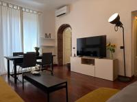 Baiamonti MoMa Live in Suites Sarpi - B&B Milan