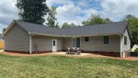 Hideaway by Tanger - B&B Mebane