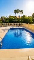 Apartamento Aloha Salinas Beach, Primera Linea - Chambres d'hôtes Calpe