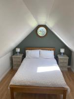 The Burren Snug - B&B Galway