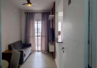 Apartamento Novo na Praia da Guilhermina com Ar Condicionado, Estacionamento Gratuito e WiFi - Bed and Breakfast Praia Grande