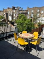 CAMDEN TOWN 2 BEDROOMS APARTMENT WITH TERRACE In - B&B London