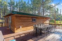 Modern Lodge- BHBungalows Main - B&B Custer