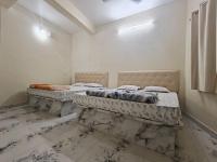 Kalpavrukksha Luxury Service Apartment- Unit 4 - 1 BHK 2 King Size Cot Setup - B&B Chikkamagaluru