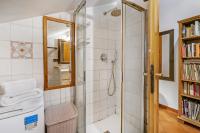 Champlas Suite - Balcony Views, Sleeps 4 - Happy Rentals - B&B Sestriere