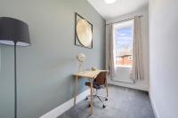 4BR South Shields Stay Sleeps 8 by Stay With Us - Ferienwohnung West Yeo