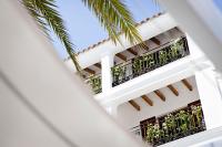 CBbC Suites Port Vell - B&B Ibiza