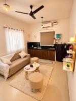 BNBees Anjuna Goa - B&B Chapora