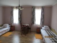 Camera Quadrupla Classic