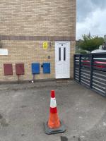 Top flat near town, with its own private parking - Ferienwohnung Cardiff
