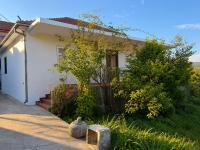 Renovated Two bedroom house in charming Gošići next to Tivat - B&B Gošići