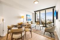 Miami Beach Retreat Cozy 1BR Steps from the Shore - B&B Miami Beach