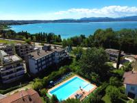Lake Horizon - Vista lago, Piscina e Solarium - B&B Desenzano del Garda