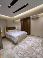 Royal Master Room Private Bath Gameat AlDowal - B&B Il Cairo