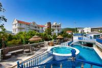 Golden Lagoon Swimming pool & Guesthouse - Bed and Breakfast Ts’erovani