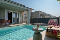 VILLA SOFIA Villa with Private Pool in Sirmione Lake Garda - Chambres d'hôtes San Martino della Battaglia