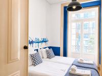 Explore Lisbon from an Artistic Alfama Home - Bed and Breakfast Lissabon