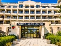 White Rock Castle Apartments - Pool & SPA - B&B Baltchik