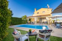 House with pool and whirlpool - Ferienwohnung Sarići