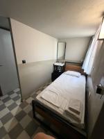 Petite rooftop room for single person in the heart of Athens! - Chambres d'hôtes Athènes