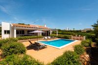 Villa Rose by 3VILLAS - B&B Sant Lluís