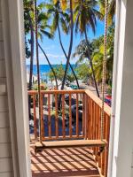 Appartement cosy au Carbet avec balcon et vue sur mer - 70 m² - B&B Le Carbet
