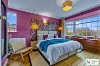Silkwood House Boutique 4 Bed near Peak District - B&B Leek